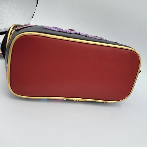 Irregular Choice Handbag NEW #2924 - Picture 10 of 15